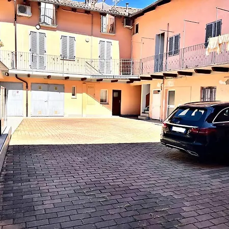 Διαμέρισμα Ca D'la Trifola Parcheggio Gratuito Άλμπα
