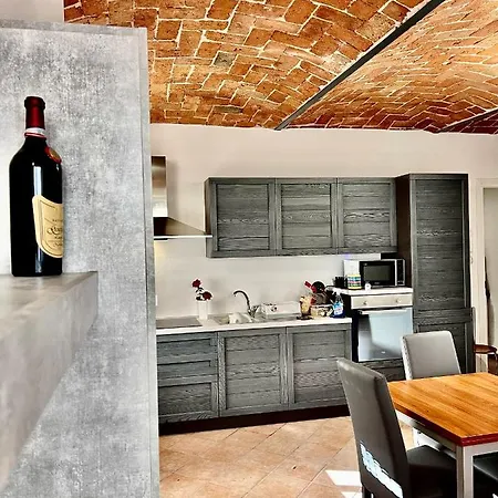 Ca D La Trifola Free Parking