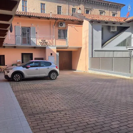 Ca D'la Trifola Parcheggio Gratuito Διαμέρισμα