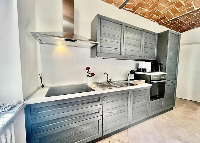 Ca D La Trifola Free Parking * 알바