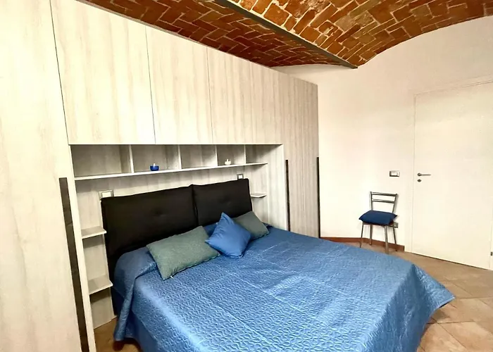 Ca D La Trifola Free Parking 알바